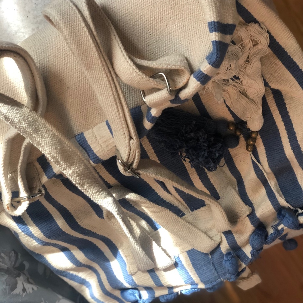 Canvas HOBO backpack - Picture 3 of 4
